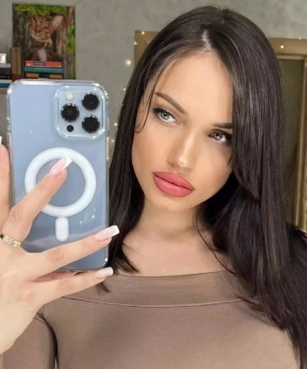 💋
Мои услуги созданы для того, чтобы привнести в твою жизнь яркие краски и фантазии. Моя опытность искусно сочетается с тонким мастерством, чтобы ты чувствовал себя по-настоящему желанным.
Готова удовлетворить все твои секретные желания и фантазии. Забудь обо всем, наслаждайся моей нежностью и чувственностью. У меня есть несколько фото, которые покажут тебе, какая я прекрасная.
Мое особое внимание уделяется твоим потребностям и желаниям. Доверься мне, и я порадую тебя моим нежным прикосновением и экспертом в эротическом массаже.
Начни свое путешествие в мир блаженства и удовольствия прямо сейчас. Я жду тебя в Москве, чтобы сделать каждую нашу встречу незабываемой. 🌟
Мои клиенты оставляют самые лестные отзывы о моих услугах. Узнай, что значит настоящее удовольствие.
✨ Звони и ты услышишь волнующий голос маршрутизатора к моему миру удовольствия. Живи! Люби! Неизведанное тебя ждет. 📞 Ольга